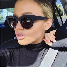 Load image into Gallery viewer, New Cat Eye Sunglasses