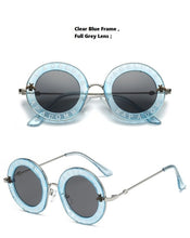 Load image into Gallery viewer, Cute Bee Vintage