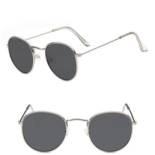 Load image into Gallery viewer, Oval Classic Sunglasses